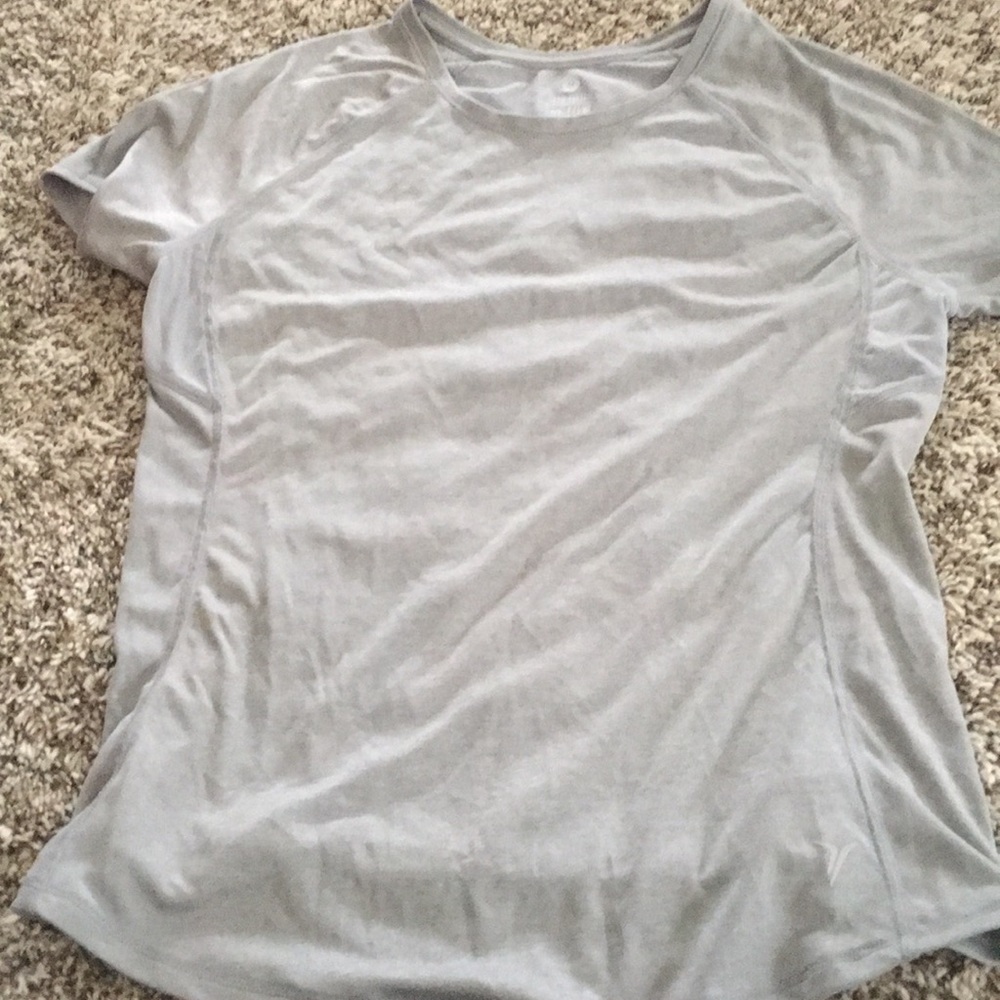 Old Navy workout Tshirt